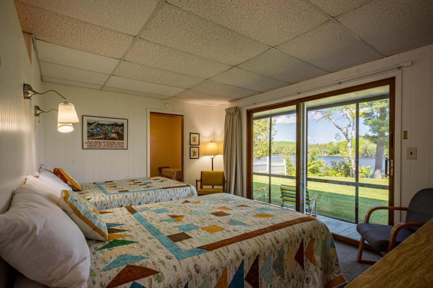 Sandy Point Motel Long Lake Exteriör bild