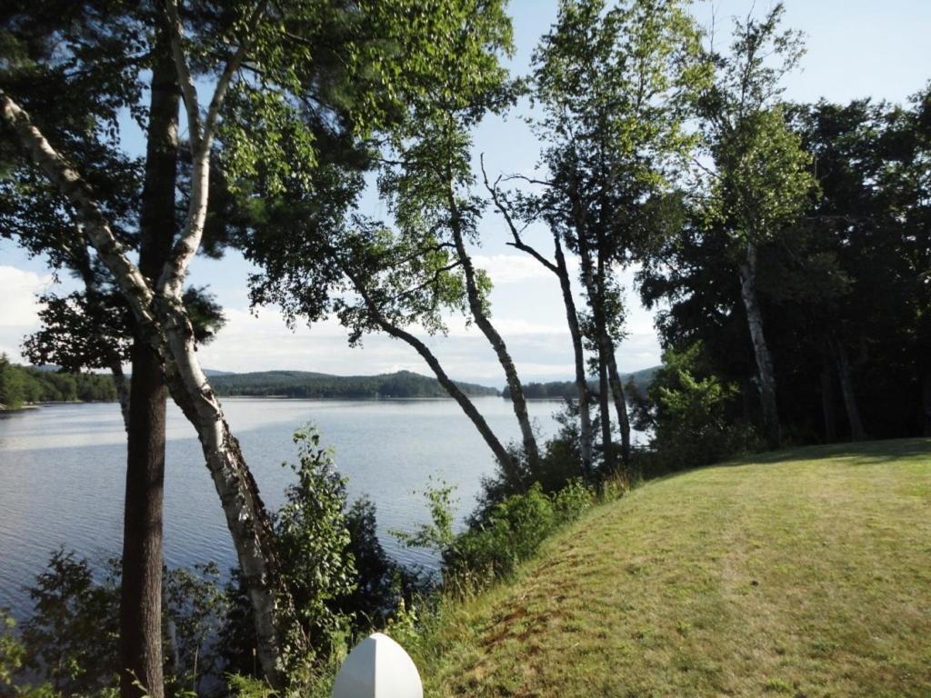 Sandy Point Motel Long Lake Exteriör bild